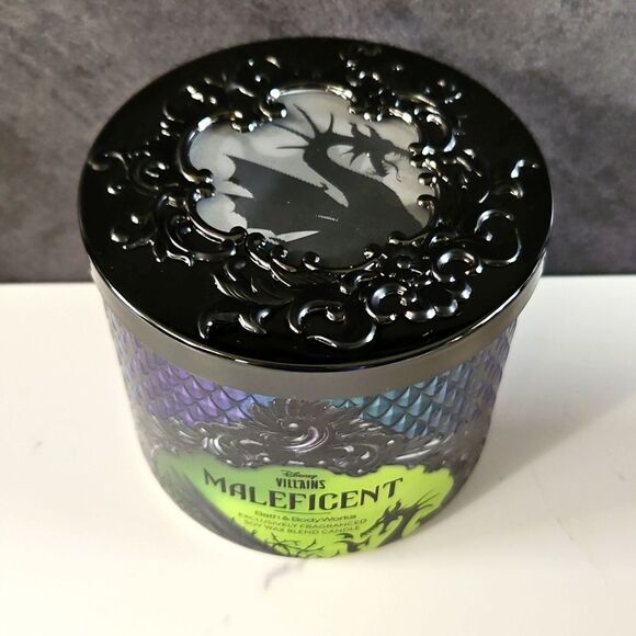 DISNEY VILLIANS x BATH & BODY WORKS Maleficent Holographic 3 Wick Candle NEW - Picture 2 of 9